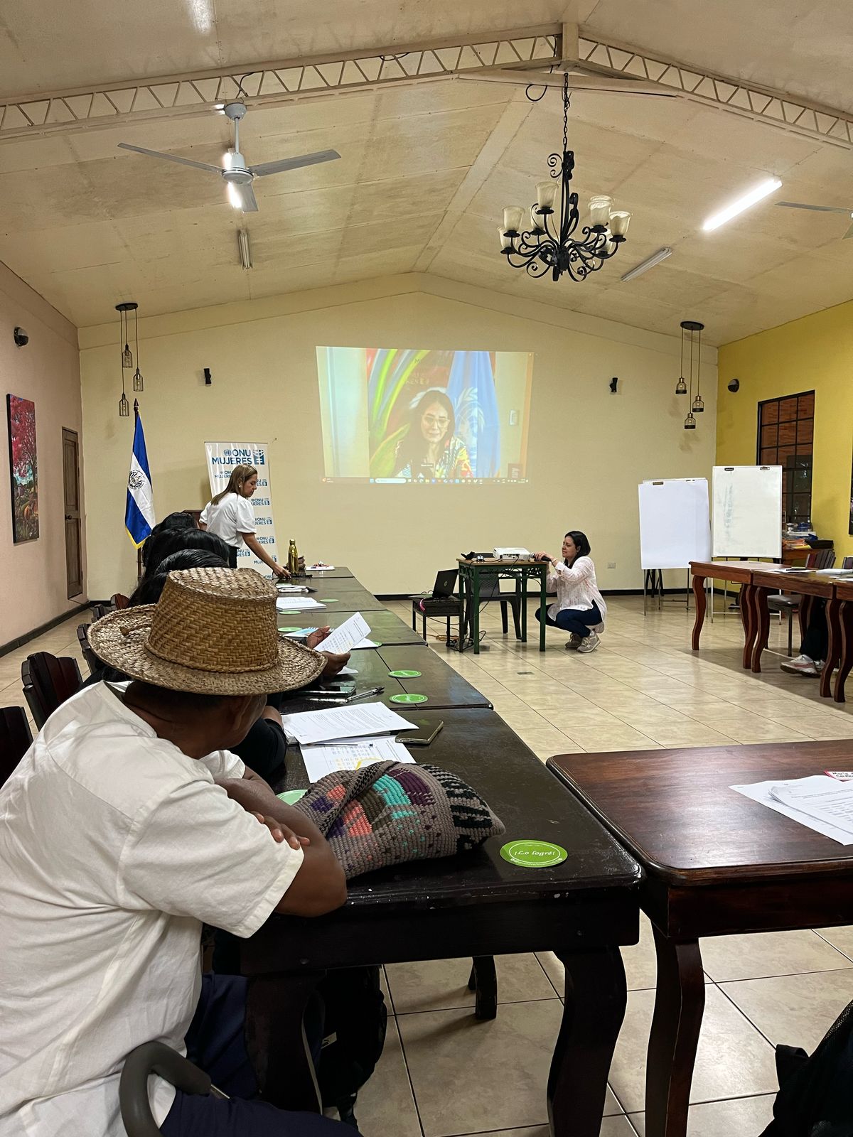 Programa_Formación_MujeresIndígenas_03